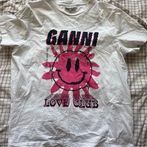 Ganni t shirt size M